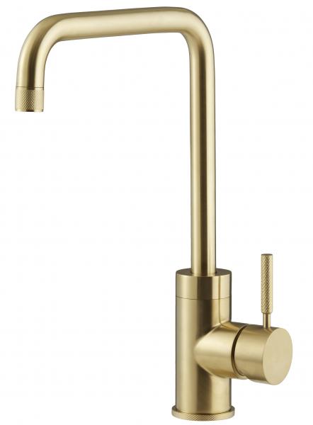 Cassøe Noba K6 køkkenarmatur - Børstet messing Cassøe Noba K6 køkkenarmatur - Børstet messing