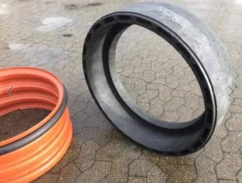 Lauridsen 605/700 x 200 mm topafslutningsring/ let kegle Lauridsen 605/700 x 200 mm topafslutningsring/ let kegle