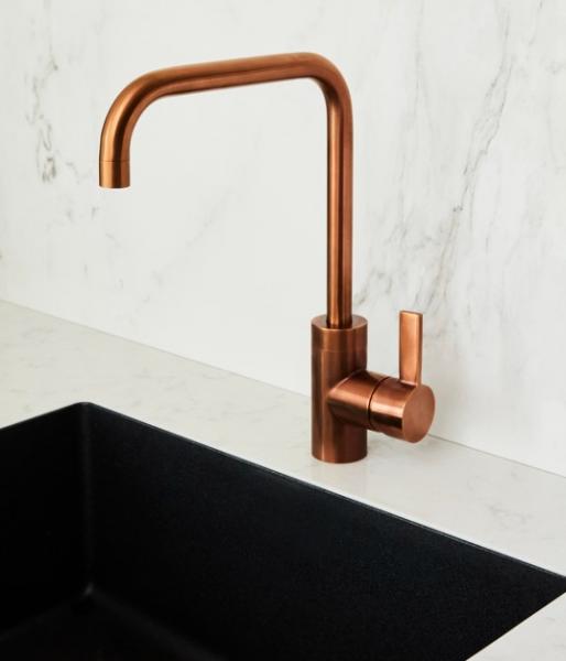 Cass&oslash;e NOBA CK01 k&oslash;kkenarmatur - B&oslash;rstet kobber