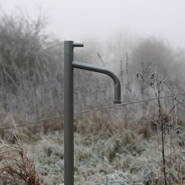 Frostline PRO arbejdsvandpost med greb - Tappeh&oslash;jde 684 - Rustfrit st&aring;l