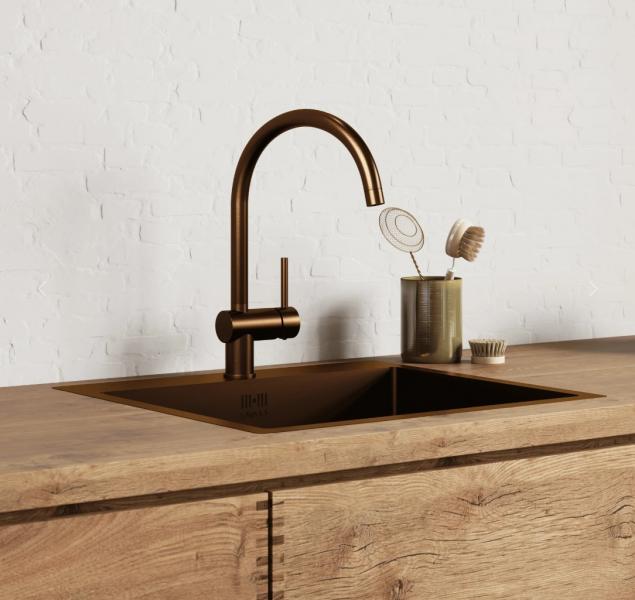 Lavabo Kubus 030 køkkenarmatur - Bruneret messing Lavabo Kubus 030 køkkenarmatur - Bruneret messing