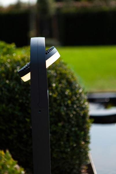 Lutec Architectural Fele udendørs standerlampe m/LED og justerbart hoved - Mørkegrå Lutec Architectural Fele udendørs standerlampe m/LED og justerbart hoved - Mørkegrå