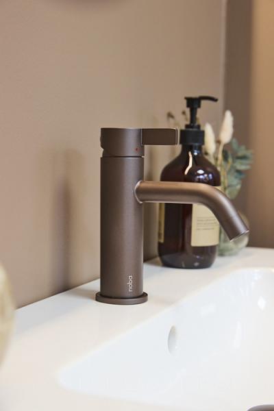 Cass&oslash;e Noba W4 h&aring;ndvaskarmatur - Mat bronze