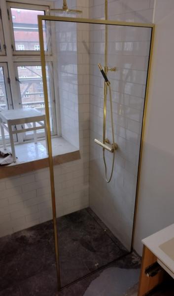 Bath fast brusev&aelig;g - Poleret messing