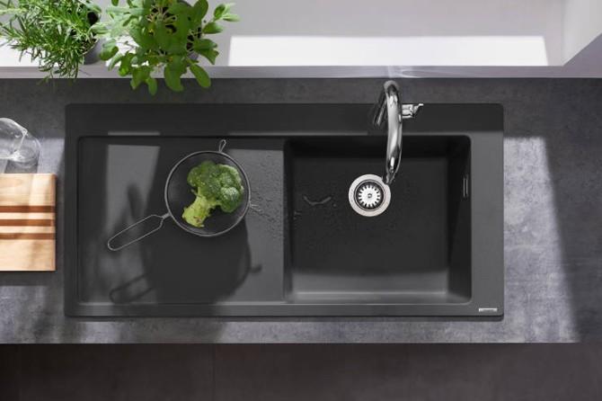 hansgrohe S514-F450 køkkenvask m/afløbsbakke - Vask til højre - Graphite black hansgrohe S514-F450 køkkenvask m/afløbsbakke - Vask til højre - Graphite black