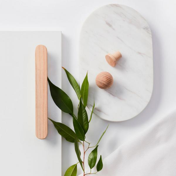 Beslagsboden B407 møbelknop i træ - Lys ask Beslagsboden B407 møbelknop i træ - Lys ask